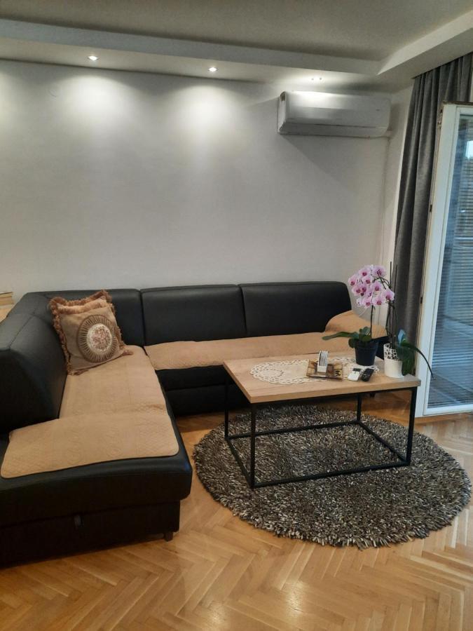 Апартаменти Apartman Nk Нікшич Екстер'єр фото