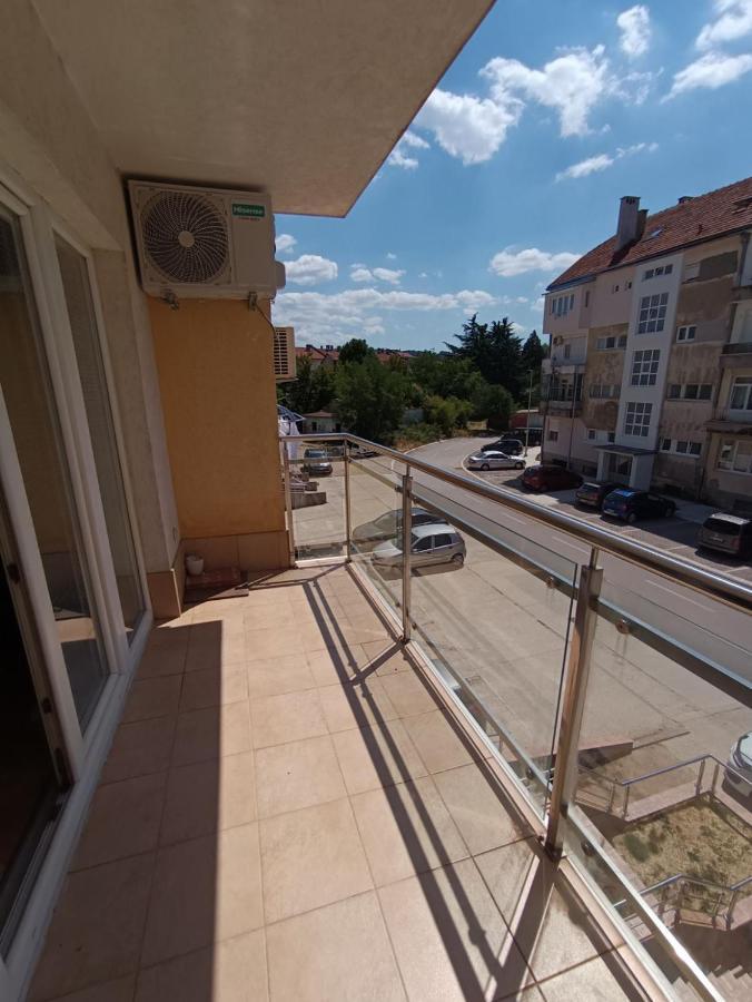 Апартаменти Apartman Nk Нікшич Екстер'єр фото
